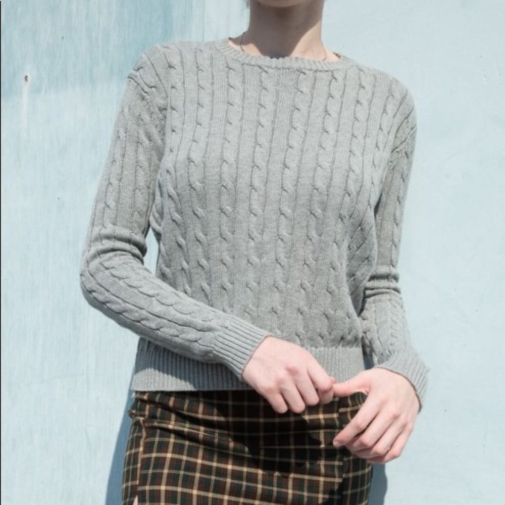 brandy melville gray olsen sweater🤍